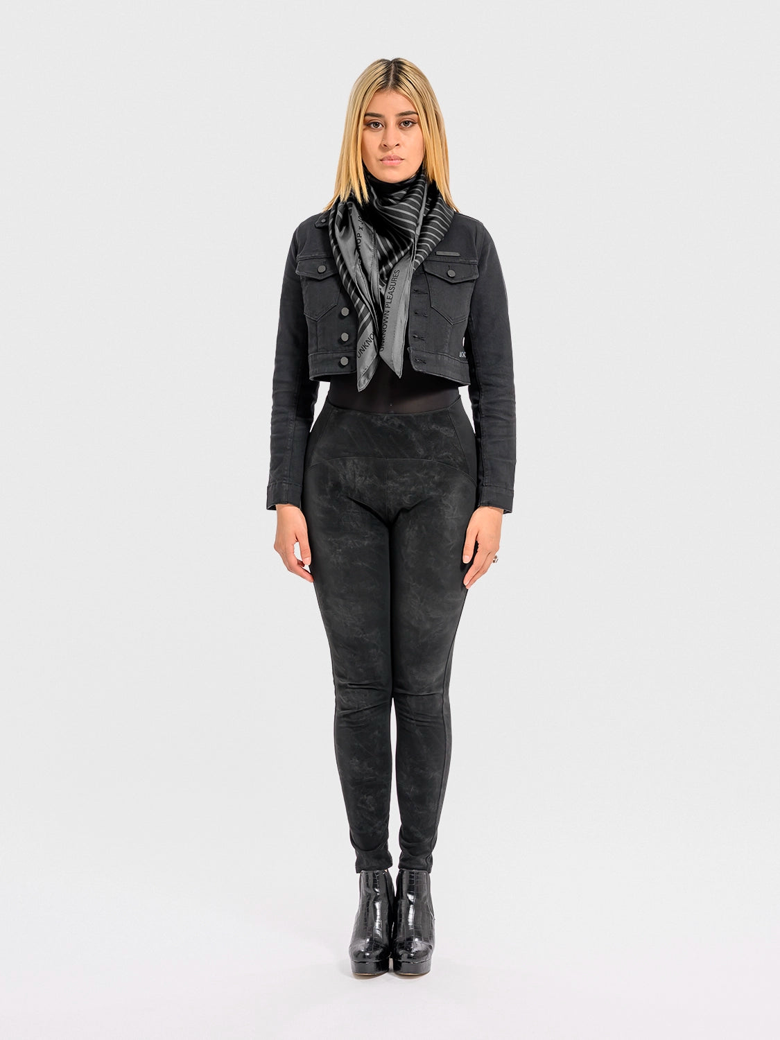 Woman wearing a black outfit with a lack and grey silk shawl featuring the full Unknown Pleasures waveform