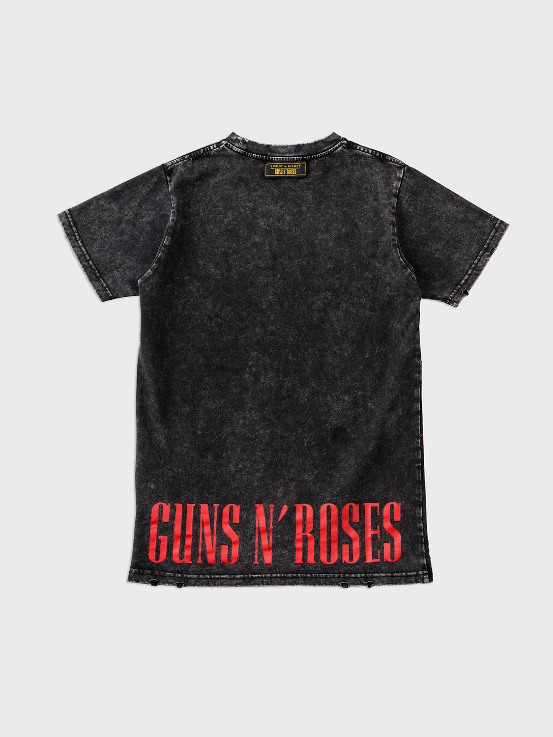 Black t-shirt with 'Guns N' Roses' text on a white background