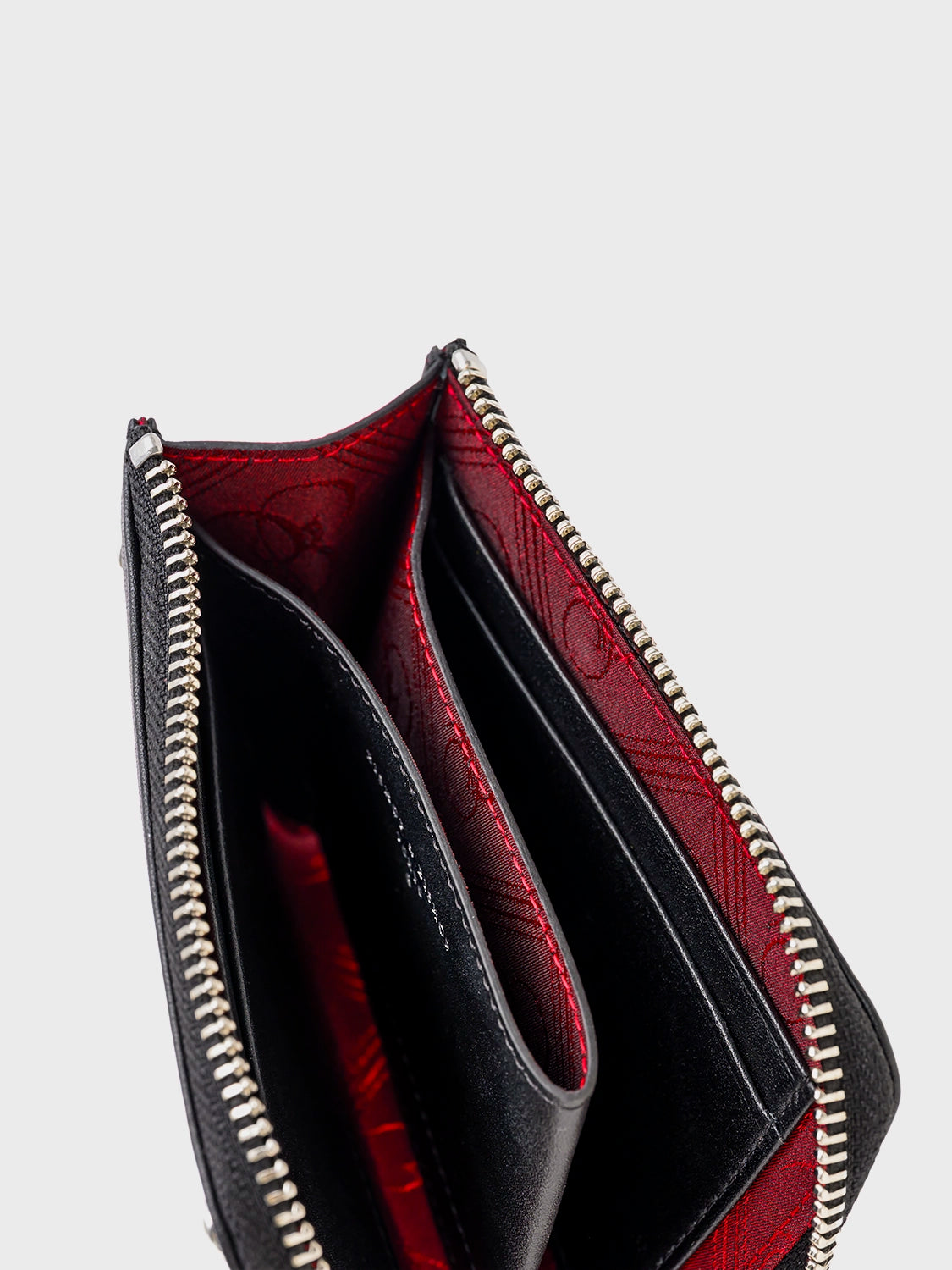 Vires Ex Luctus - Zip Billfold Wallet
